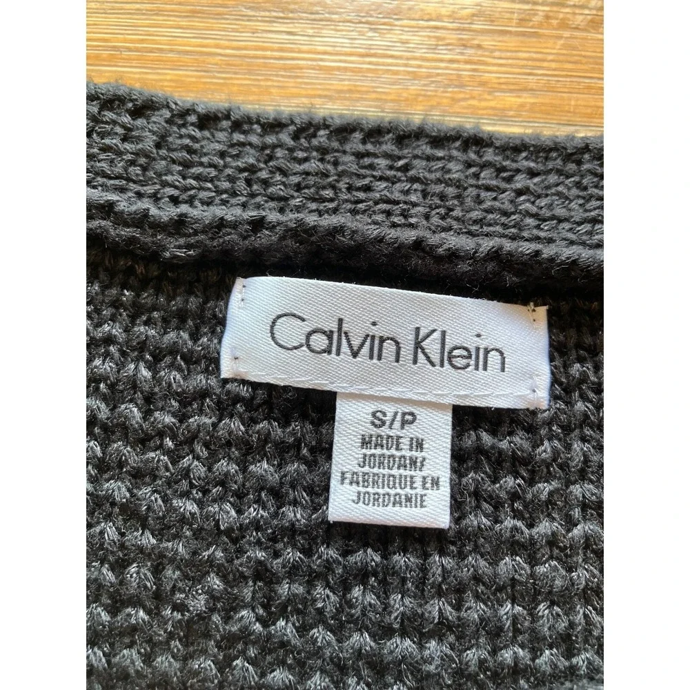 Calvin Klein Pullover long sleeve Sweater with button detail womens black medium